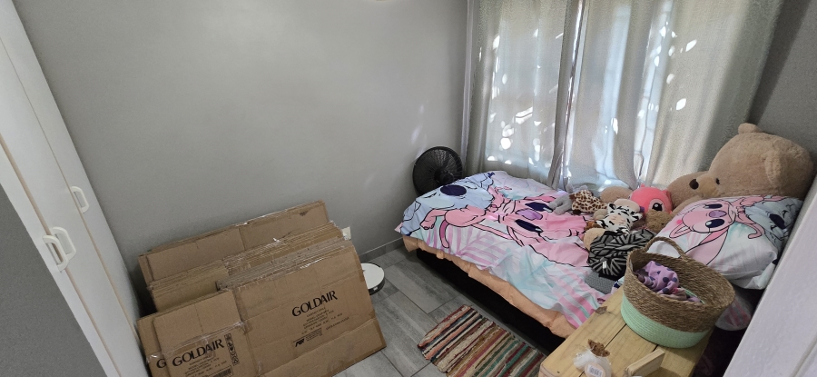 2 Bedroom Property for Sale in Geelhoutpark North West